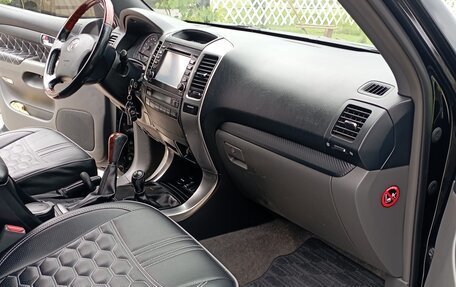 Toyota Land Cruiser Prado 120 рестайлинг, 2008 год, 1 980 000 рублей, 9 фотография