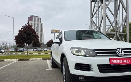 Volkswagen Touareg III, 2012 год, 1 900 000 рублей, 3 фотография