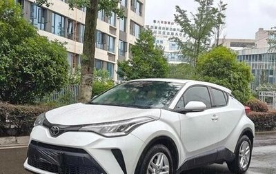 Toyota C-HR I рестайлинг, 2022 год, 1 900 000 рублей, 1 фотография