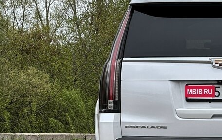 Cadillac Escalade IV, 2018 год, 5 870 000 рублей, 9 фотография