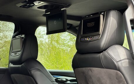 Cadillac Escalade IV, 2018 год, 5 870 000 рублей, 34 фотография