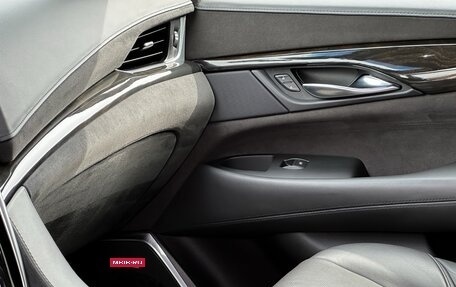 Cadillac Escalade IV, 2018 год, 5 870 000 рублей, 25 фотография