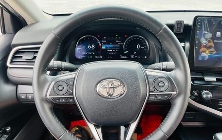 Toyota Camry, 2022 год, 2 350 000 рублей, 11 фотография