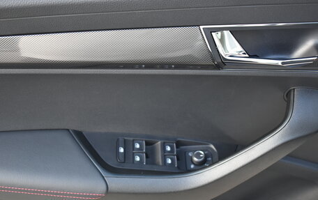 Skoda Karoq I, 2023 год, 2 680 000 рублей, 8 фотография