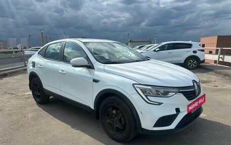 Renault Arkana I, 2021 год, 1 090 000 рублей, 2 фотография