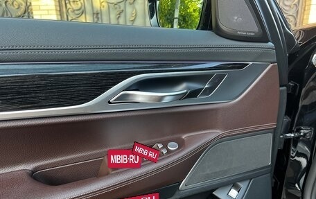 BMW 7 серия, 2017 год, 4 090 000 рублей, 12 фотография