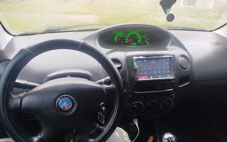 Geely MK I рестайлинг, 2008 год, 130 000 рублей, 10 фотография