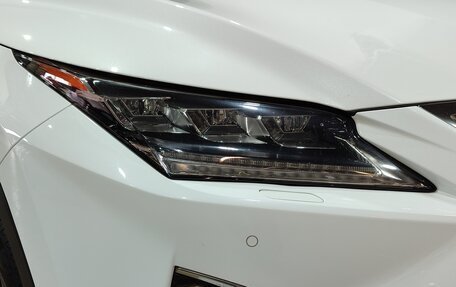 Lexus RX IV рестайлинг, 2016 год, 4 500 000 рублей, 9 фотография