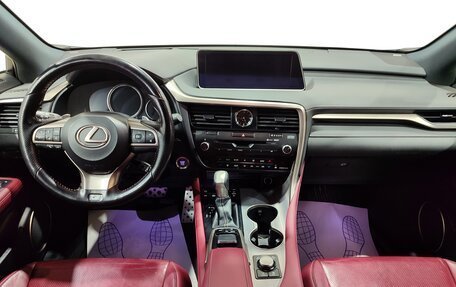 Lexus RX IV рестайлинг, 2016 год, 4 500 000 рублей, 15 фотография