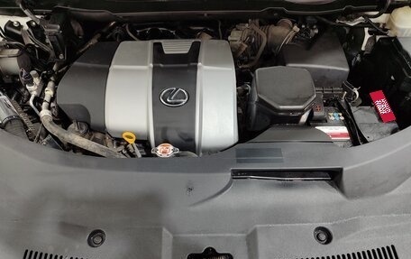 Lexus RX IV рестайлинг, 2016 год, 4 500 000 рублей, 11 фотография