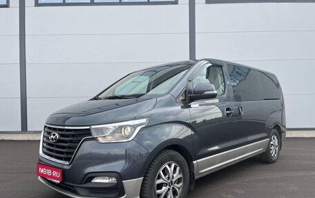 Hyundai H-1 II рестайлинг, 2019 год, 2 872 000 рублей, 1 фотография
