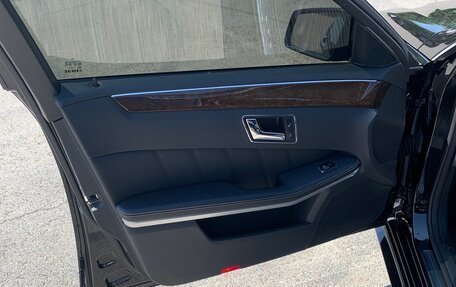 Mercedes-Benz E-Класс, 2010 год, 1 700 000 рублей, 6 фотография