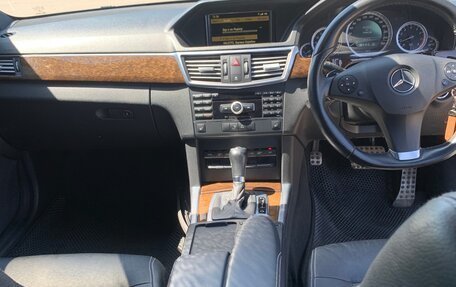 Mercedes-Benz E-Класс, 2010 год, 1 700 000 рублей, 17 фотография
