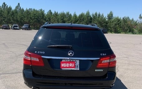 Mercedes-Benz E-Класс, 2010 год, 1 700 000 рублей, 31 фотография