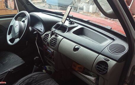 Renault Kangoo II рестайлинг, 2003 год, 480 000 рублей, 3 фотография