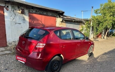 Hyundai i30 I, 2011 год, 800 000 рублей, 3 фотография
