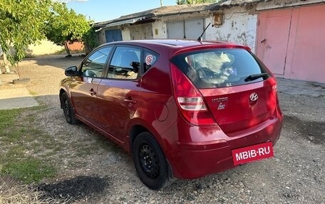 Hyundai i30 I, 2011 год, 800 000 рублей, 4 фотография