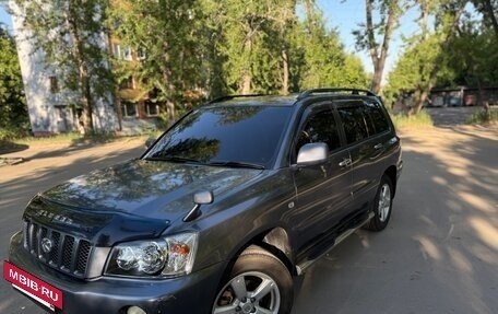Toyota Kluger I, 2001 год, 1 100 000 рублей, 2 фотография