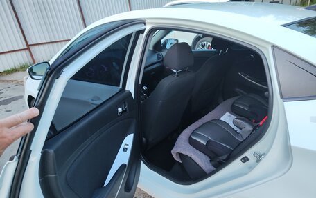 Hyundai Solaris II рестайлинг, 2013 год, 570 000 рублей, 7 фотография
