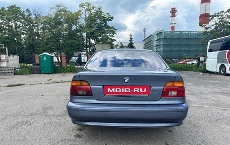 BMW 5 серия, 2002 год, 1 100 000 рублей, 3 фотография