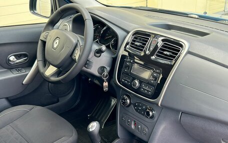 Renault Sandero II рестайлинг, 2015 год, 970 000 рублей, 23 фотография