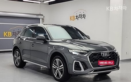 Audi Q5, 2021 год, 4 185 020 рублей, 4 фотография