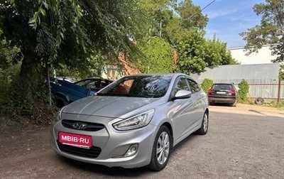 Hyundai Solaris II рестайлинг, 2014 год, 1 100 000 рублей, 1 фотография