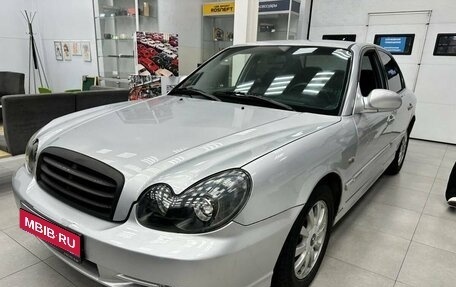 Hyundai Sonata IV рестайлинг, 2005 год, 349 000 рублей, 1 фотография