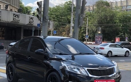 KIA Rio III рестайлинг, 2013 год, 965 000 рублей, 3 фотография
