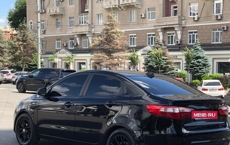 KIA Rio III рестайлинг, 2013 год, 965 000 рублей, 5 фотография