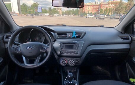 KIA Rio III рестайлинг, 2013 год, 965 000 рублей, 15 фотография