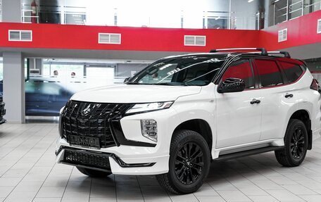 Mitsubishi Montero Sport, 2022 год, 3 799 000 рублей, 5 фотография