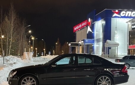 Mercedes-Benz E-Класс, 2007 год, 2 250 000 рублей, 10 фотография