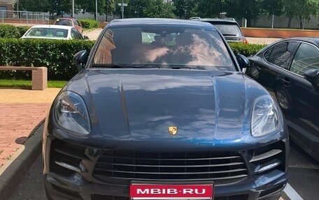 Porsche Macan I рестайлинг, 2019 год, 6 000 000 рублей, 2 фотография