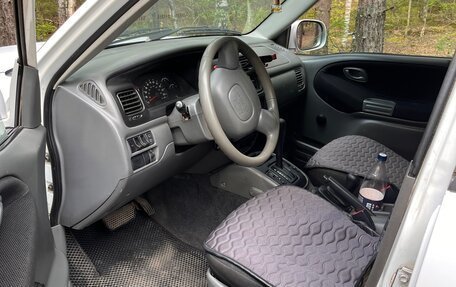 Chevrolet Tracker II, 2001 год, 330 000 рублей, 4 фотография