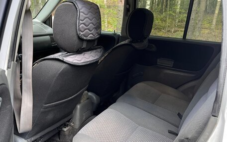 Chevrolet Tracker II, 2001 год, 330 000 рублей, 5 фотография
