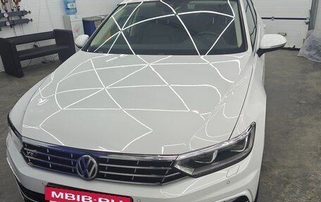 Volkswagen Passat B8 рестайлинг, 2019 год, 2 645 000 рублей, 2 фотография