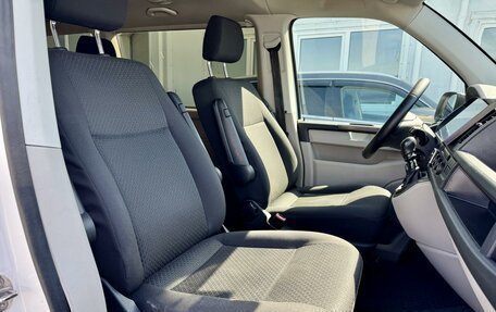Volkswagen Caravelle T6 рестайлинг, 2017 год, 1 979 000 рублей, 17 фотография