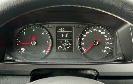 Volkswagen Caravelle T6 рестайлинг, 2017 год, 1 979 000 рублей, 16 фотография