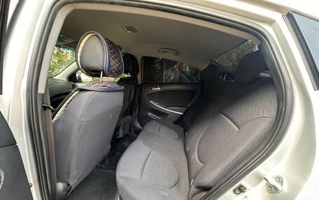 Hyundai Solaris II рестайлинг, 2014 год, 1 100 000 рублей, 13 фотография