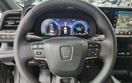Toyota Crown, 2024 год, 6 фотография