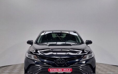 Toyota Camry, 2020 год, 2 390 000 рублей, 2 фотография