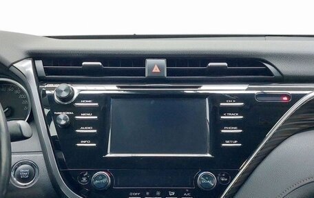 Toyota Camry, 2020 год, 2 390 000 рублей, 13 фотография