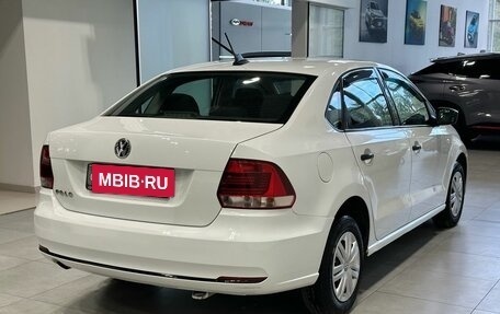 Volkswagen Polo VI (EU Market), 2017 год, 1 019 900 рублей, 4 фотография
