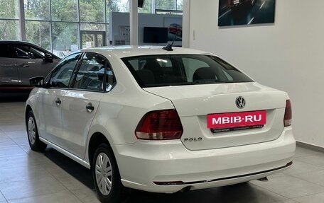 Volkswagen Polo VI (EU Market), 2017 год, 1 019 900 рублей, 3 фотография