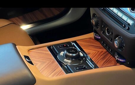 Rolls-Royce Wraith, 2019 год, 31 000 000 рублей, 12 фотография