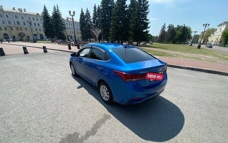 Hyundai Solaris II рестайлинг, 2017 год, 1 100 000 рублей, 4 фотография