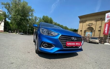 Hyundai Solaris II рестайлинг, 2017 год, 1 100 000 рублей, 7 фотография