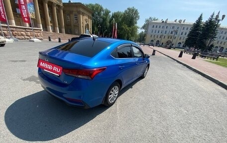 Hyundai Solaris II рестайлинг, 2017 год, 1 100 000 рублей, 3 фотография