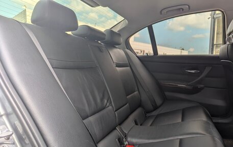 BMW 3 серия, 2011 год, 1 130 000 рублей, 13 фотография